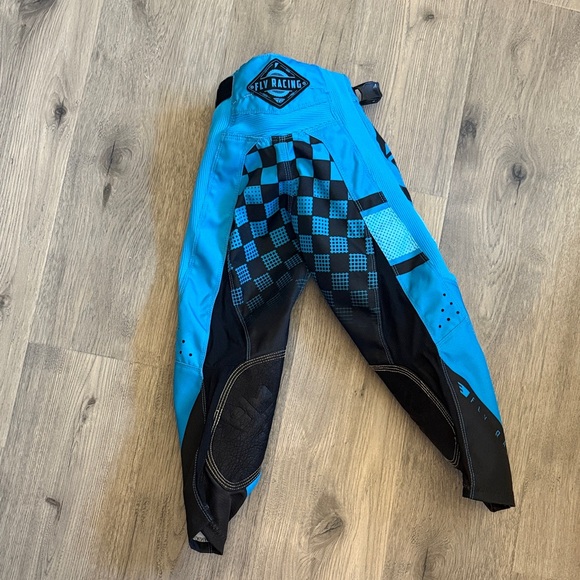 Fly Racing Kinetic Era Pants in Blue and Black - Picture 6 of 12
